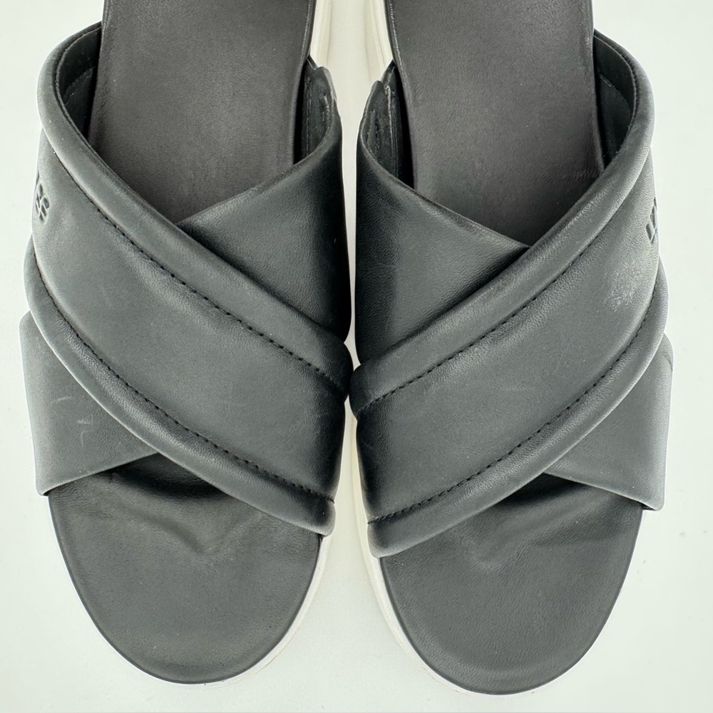 UGG Zayne Crossband Leather Platform Slide Sandals Women’s Size 9 - Picture 6 of 9